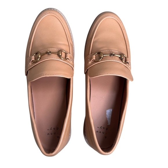 NWOB A New Day Danica Platform Loafers Tan Size 8 - Picture 4 of 9